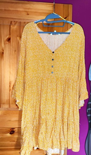 Damenkleid apricot gr - ,, gr.
